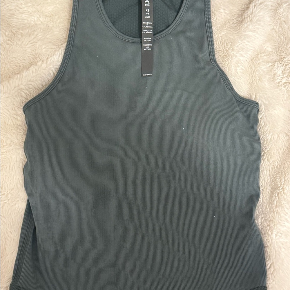 Vuori Women's Sleeveless Tank Top